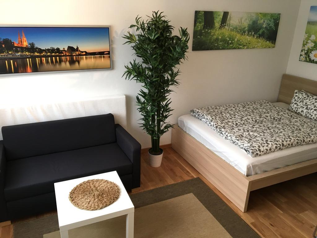 Apartment Flowerside Ratisbona Exterior foto
